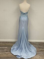 Floral embellishments Mesh detailing and a flattering sweetheart design - Image 5