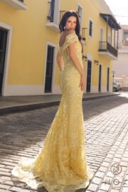 Off Shoulder Lace Detail Dress with Slit - Image 7
