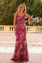 Deep V-Neck Floral Sequined Tulle Dress - Image 3
