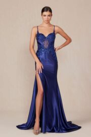 LUXURIOUS SHINY SATIN MATERIAL A SWEETHEART NECKLINE & SLIT - Image 2