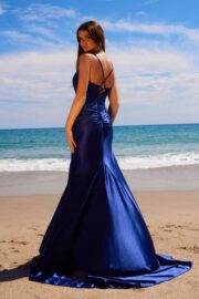 LUXURIOUS SHINY SATIN MATERIAL A SWEETHEART NECKLINE & SLIT - Image 3