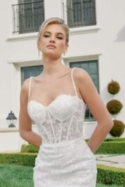 Sweetheart Boned Waistline Embroidered Lace Wedding Gown