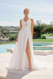 Floral Applique A-line Tulle Train Wedding Dress - Image 2