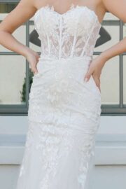 Sweetheart Sheer Lace Corset Embroidered Wedding Dress - Image 4