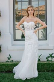 Sweetheart Sheer Lace Corset Embroidered Wedding Dress - Image 2