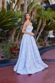LONG BALL GOWN IN A JACQUARD MATERIAL WITH A SWEETHEART BUST - Image 5