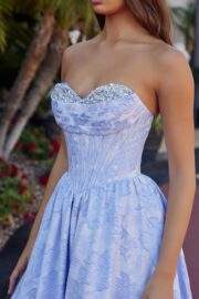 LONG BALL GOWN IN A JACQUARD MATERIAL WITH A SWEETHEART BUST - Image 4