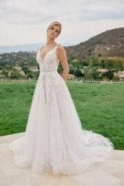 A LINE TULLE GOWN SEQUINED LACE ZIPPER BACK CHAPEL TRAIN - Image 4