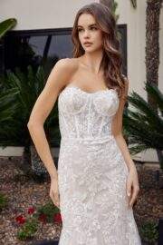 STRAPLESS MERMAID GOWN FLORAL LACE AND BEADED APPLIQUE - Image 3