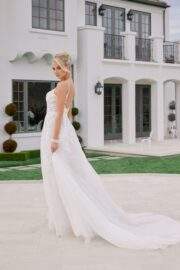 SCOOP NECKLINE AND BACK LACE A LINE CATHEDRAL TRAIN - Image 2