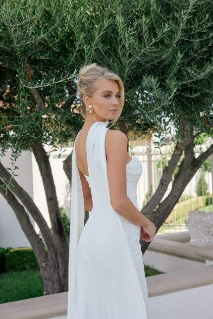 FITTED GOWN NECK SCARF OVERLAY CROSSOVER SWEETHEART BODICE TRAIN
