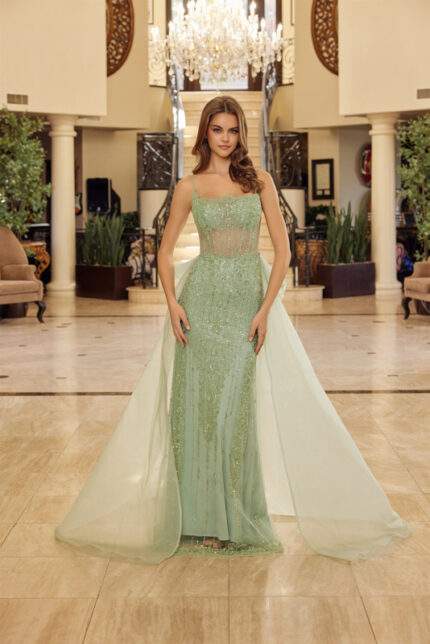 LONG FITTED FULLY BEADED TULLE GOWN DETACHABLE TAIL SKIRT