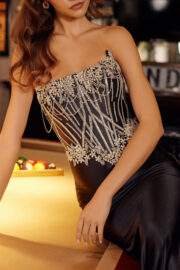 FIT AND FLARE SILVER SEQUINED APPLIQUE TOP SCOOP BUSTLINE - Image 4
