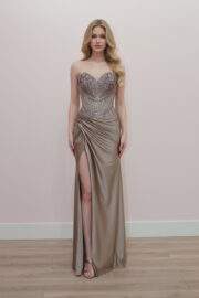 SWEETHEART NECKLINE FULL SHINY SEQUINED AND BEADED BODICE - Image 4