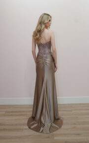 SWEETHEART NECKLINE FULL SHINY SEQUINED AND BEADED BODICE - Image 3