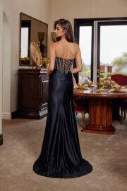 STRAPLESS SWEETHEART SATIN PLEADED ACCROSS BUSTLINE - Image 6