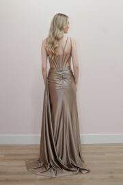 FIT AND FLARE SWEETHEART BUSTLINE AND BONED WAISTLINE - Image 3
