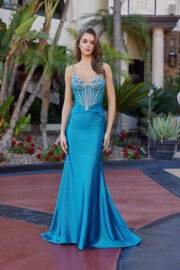 FIT AND FLARE CRAFTED WITH LUXURIOUS GLITTER STRETCH SATIN - Image 5