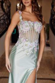 FULL SEQUINED FLOWER DESIGN EMBROIDERY BODICE AND TRAPS - Image 3